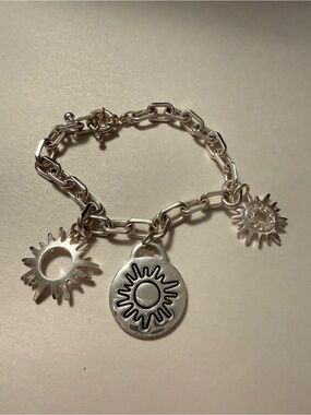 Silver Tone Celestial Sun Charm Bracelet Black Enamel Rhinestone 7” Chunky